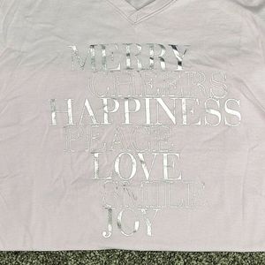 GAP Holiday t-shirt